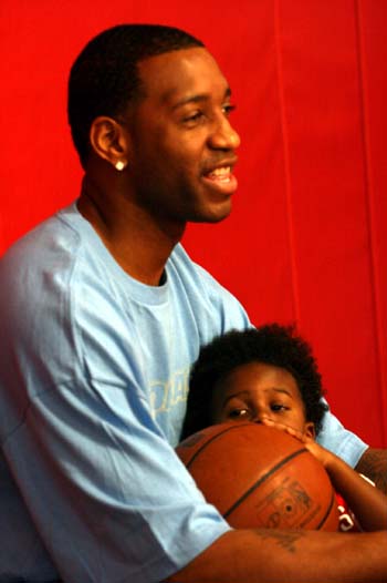 天王还能利 天王还能利